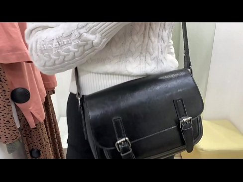 ❤️ Melancap awam perempuan jalang FeralBerry dengan dildo di dalam bilik pemasangan ❤ Video lucah di lucah ms.pornhills-com.ru ☑